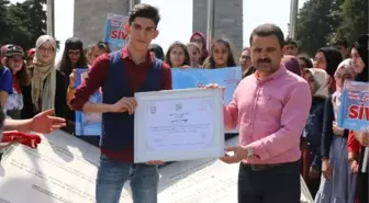 Şehit Sivaslı Öğrencilerin Diploması Tarihi Alanda