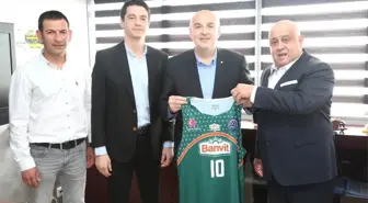 Banvit Bk Yönetimi Bandırma Belediye Başkan Yardımcılarını Ziyaret Etti