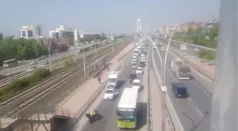 Yaya Köprüsünde İntihara Kalkıştı