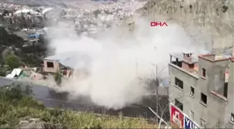 Dha Dış ? Bolivya'da Toprak Kayması 64 Ev Yıkıldı