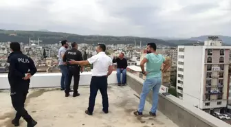 Aynı Binada 7'nci Kez İntihara Kalkıştı