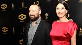 Bergüzar Korel 13 Yıl Önceki Fotoğrafıyla Sosyal Medyaya Damga Vurdu