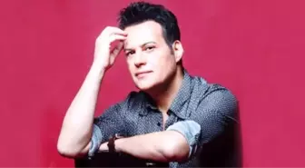 Yaşlanmayan Sanatçı Hakan Peker Kimdir?