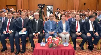 Vali Demirtaş Uyuşturucu ve Terörle Mücadelede Muhtarlardan Destek İstedi