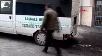 Van İran Sınırında Yine Donarak Ölen 6 Erkeğin Cesedi Bulundu