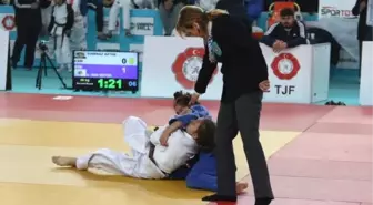 Yıldızlar Türkiye Judo Şampiyonası Rekor Katılımla Başladı