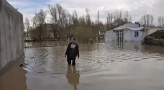 Yoncalı Beldesinde 60 Ev Sel Altında