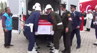 Şehit Er Ethem Barış, Son Yolculuğuna Uğurlandı (2)