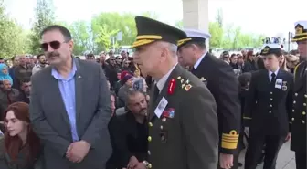 Şehit Yüzbaşı Celalettin Özdemir Son Yolculuğuna Uğurlandı (4)
