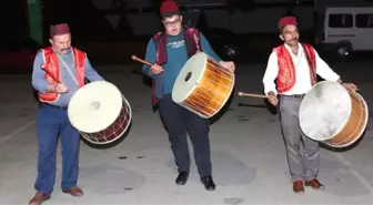 Çorumlular, Mehter Marşı ile Sahura Kalktı