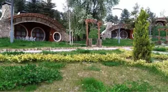 Hobbit Evlere Rusya ve Ukrayna'dan Yoğun Talep