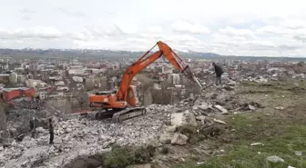 Kars Seyir Tepe Yıkıldı