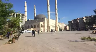 Belediye İftar Çadırı Kurmayınca Vatandaşlar Tepki Gösterdi