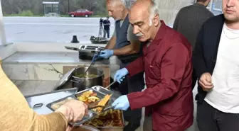 Bu Köyden Geçene Ücretsiz İftar