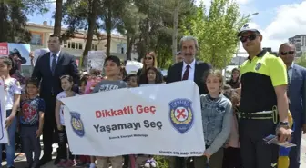 Siverek'te Trafik Haftası'nda 'Öncelik Yayanın' Etkinliği