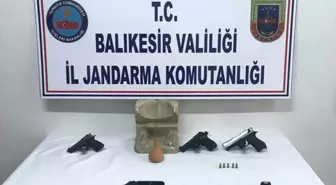 Jandarmaya Tarihi Eser Satmaya Çalışırken Yakalandılar