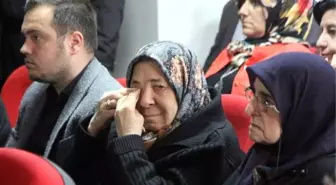 Liselilerin Anneler Günü Etkinliği Şehit Annelerini Ağlattı