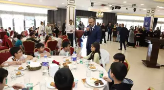 'Tekne Orucu' Tutan Çocuklara Erken İftar