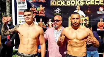 Milli Boksör Samet Keser Rus Rakibini Yendi