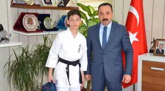 Başarılı Sporcu Polonya'ya Uğurlandı