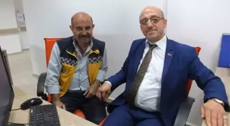 Başkan Seçilemeyen Ambulans Şoförü İşine Geri Döndü