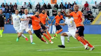 Spor Toto Süper Lig: Medipol Başakşehir: 1 - Ankaragücü: 0 (İlk Yarı)