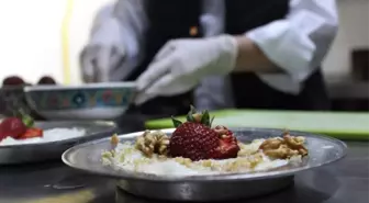 Güllacın Tarihi Süreci ve Faydaları