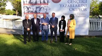 Adapazarı Gençleri Yazarlarını Okuyor' Etkinliği