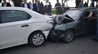 Kartal'da Çarparak Kazaya Neden Olan Sürücü Kaçtı 3 Yaralı