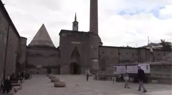 Tarihi Camilerdeki Geleneği Çocuk Hafızlar Sürdürüyor - Kayseri