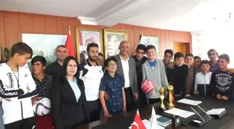 Başkan Altın, Başarılı Sporcuları Ağırladı