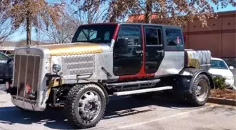 Görünce 'Mad Max'te Miyiz?' Sorusunu Sorduran Kamyonet