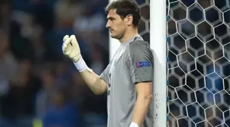 Iker Casillas Futbolu Bıraktı