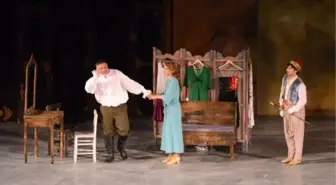 Antalya Uluslararası Tiyatro Festivali Başladı