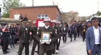 Hatay'da Şehit Olan Askerin Cenazesi Toprağa Verildi