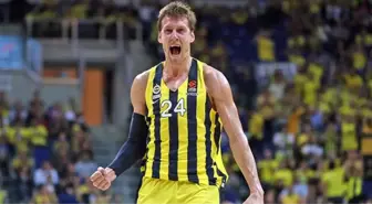 THY Avrupa Liginde Sezonun En Değerli Oyuncusu Jan Vesely