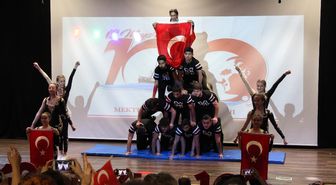 Çiğli'deki Kutlamaların Adresi Mektebim Okulları Oldu