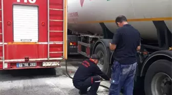 Seyir Halindeki Lpg Tankeri Alev Aldı