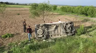 İşçileri Taşıyan Midibüs Devrildi: 7 Yaralı