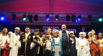 Ömer Karaoğlu Esenler'de Konser Verdi