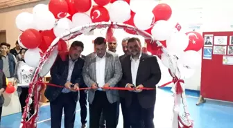 Vezirköprü'de Tübitak 4006 Bilim Fuarı Açıldı