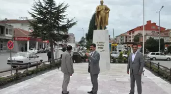 Yerköy'de Atatürk Anıtının Çevre Düzenlemesi Yapıldı