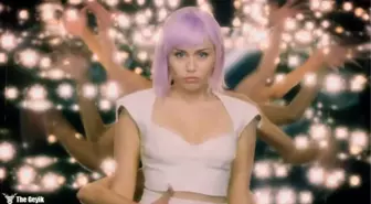 Black Mirror'un Yeni Sezonundan İlk Fragman: Miley Cyrus da Oynuyor