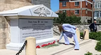 Gurbetteki Beyaz Ruslar, Gelibolu'da Rus Anıtı'nda Anıldı