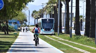 İzmir Tramvayı 35 Milyon Kişi Taşıdı, Dünyayı 67 Kez Dolaştı