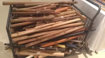 İstanbul Anadolu Adliyesi Girişinde Ele Geçirilen Malzemeler Sergilendi