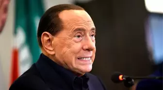 Berlusconi için Antimafya Komisyonu'ndan 'elverişsizdir' kararı: AP adayı olmaya uygun değil