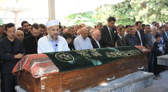 Takla atan araçta ölen sürücü toprağa verildi