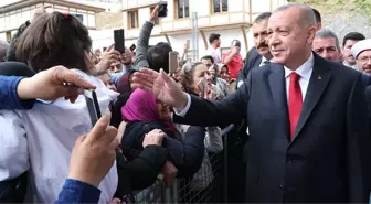 Erdoğan'dan 'İki Üniversite Mezunuyum İş Bulamıyorum' Diyen Kadına Yanıt: Kocan Ne Yapıyor?