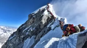 Everest'te 3 dağcı daha hayatını kaybetti, bir haftada ölenlerin sayısı 7'ye ulaştı